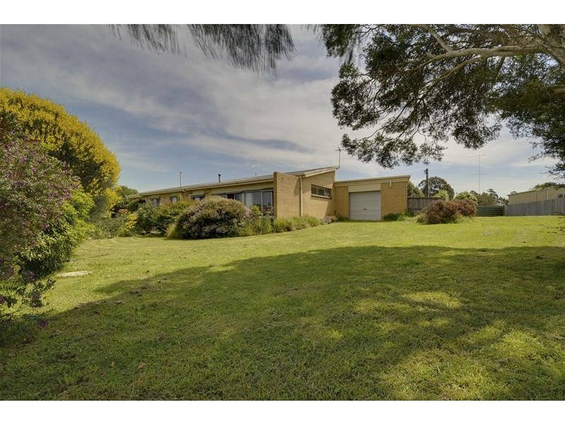 1 Downie Court, Traralgon VIC 3844