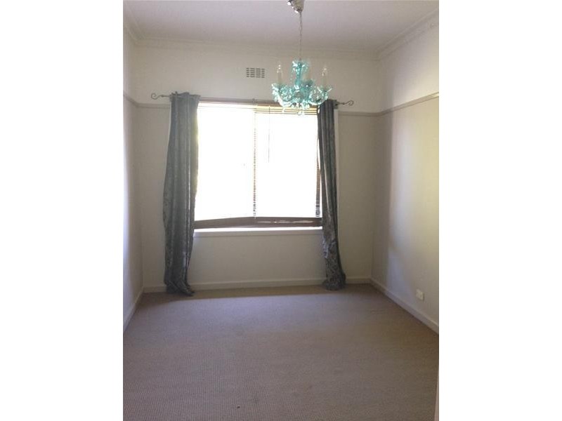 5 Vindon Avenue, Morwell VIC 3840