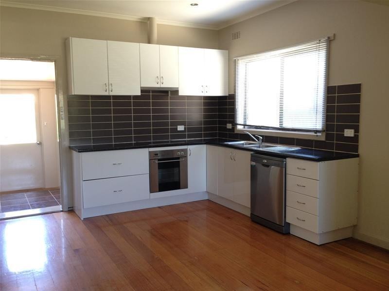 5 Vindon Avenue, Morwell VIC 3840