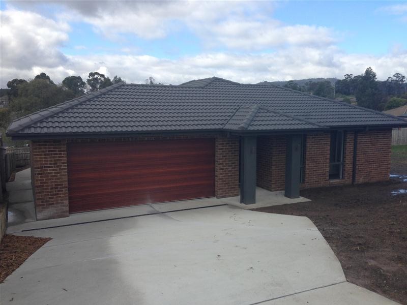 24C Amaroo Drive, Churchill VIC 3842