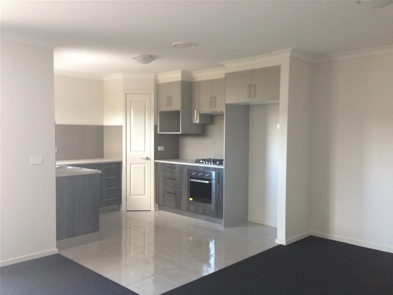 24C Amaroo Drive, Churchill VIC 3842