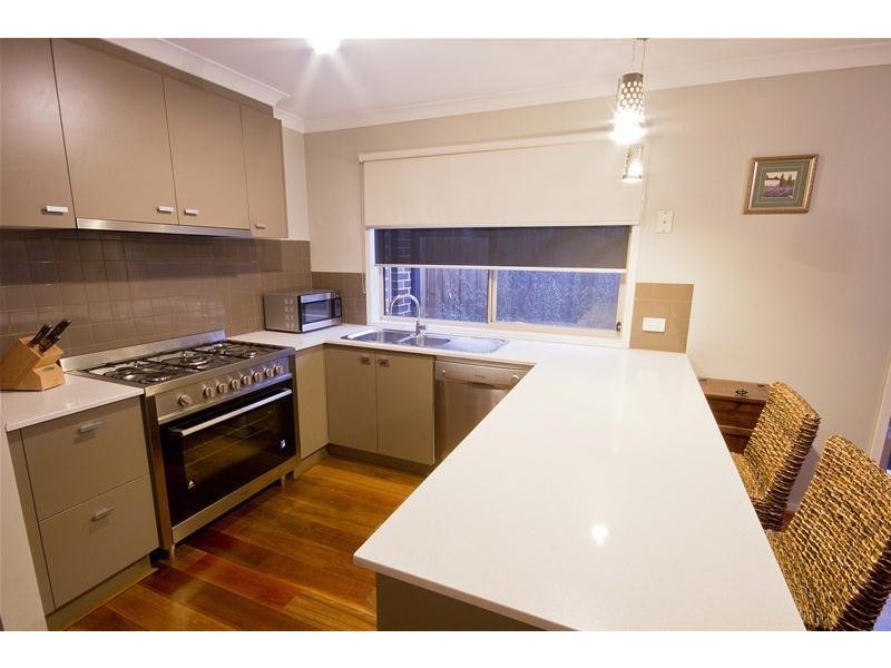 15 Roscommon Drive, Traralgon VIC 3844