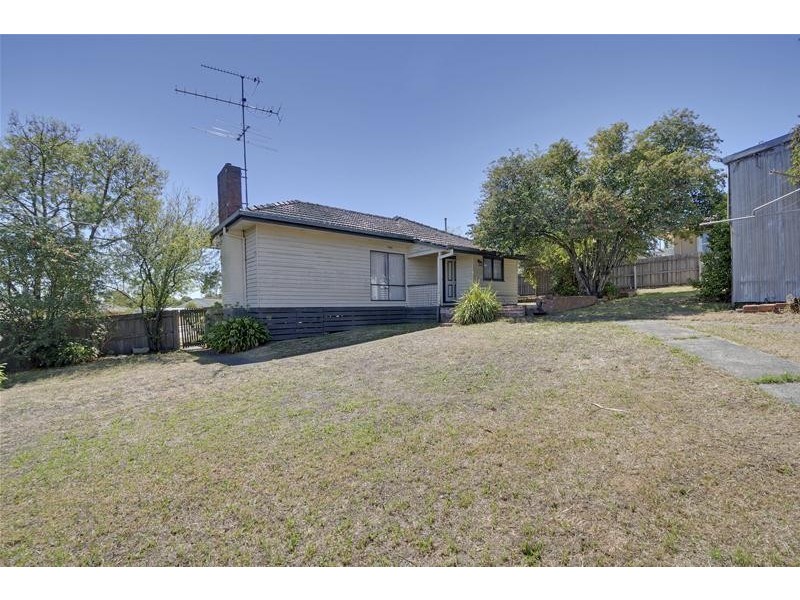20 Quigley Street, Morwell VIC 3840