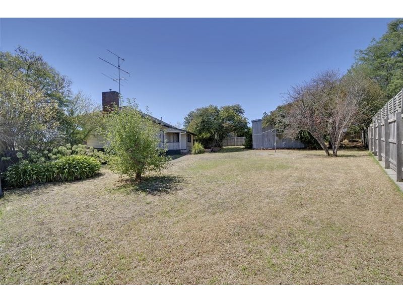 20 Quigley Street, Morwell VIC 3840