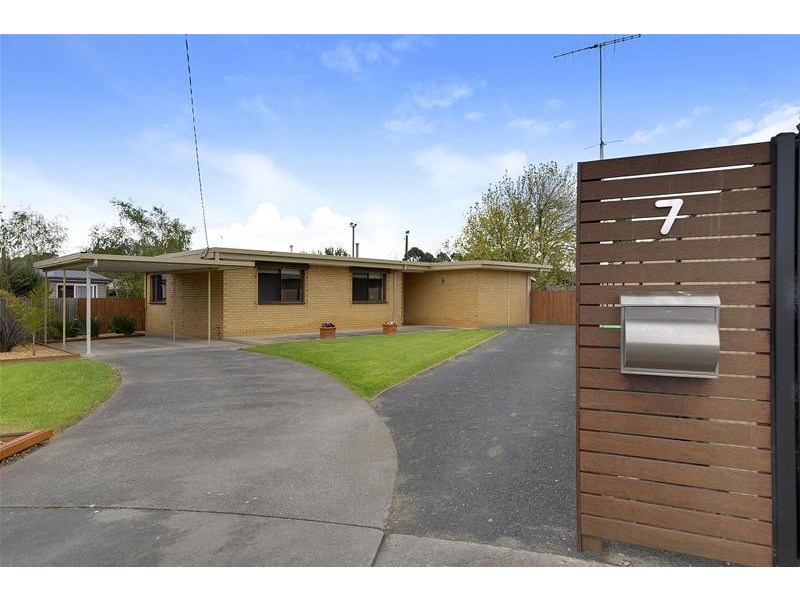 7 Wood Court, Traralgon VIC 3844