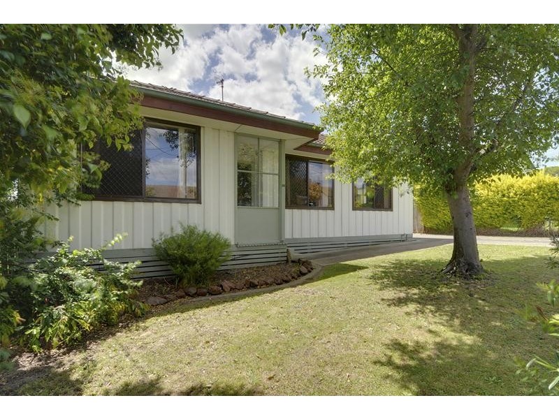 52 Newman Crescent, Traralgon VIC 3844