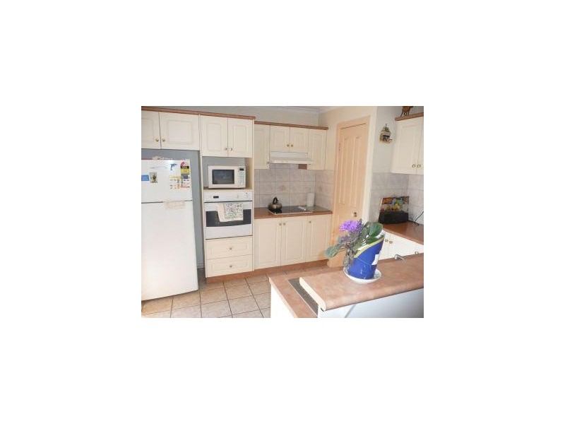 9A Chestnut Avenue, Morwell VIC 3840