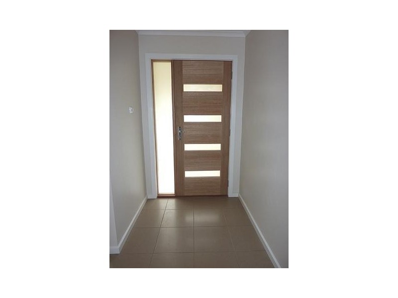 2/33 Strathcole Drive, Traralgon VIC 3844