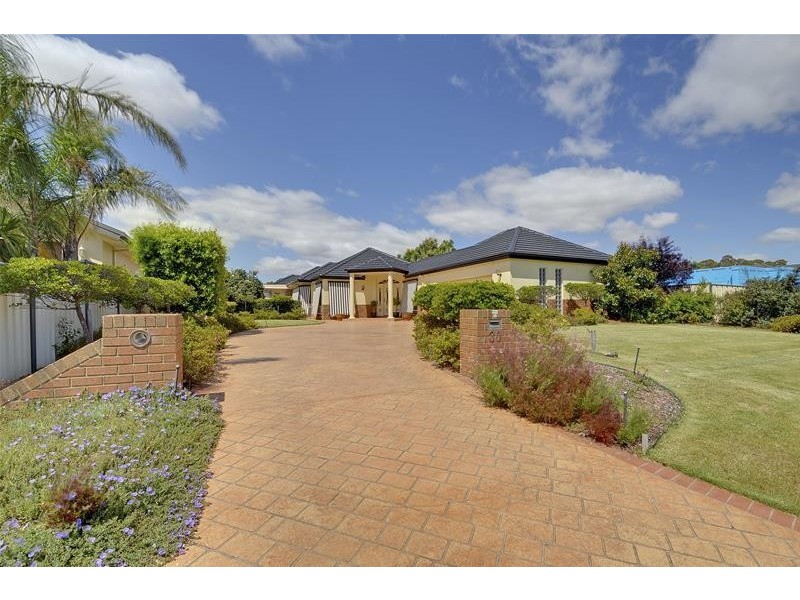 30 Bushfield Court, Traralgon VIC 3844