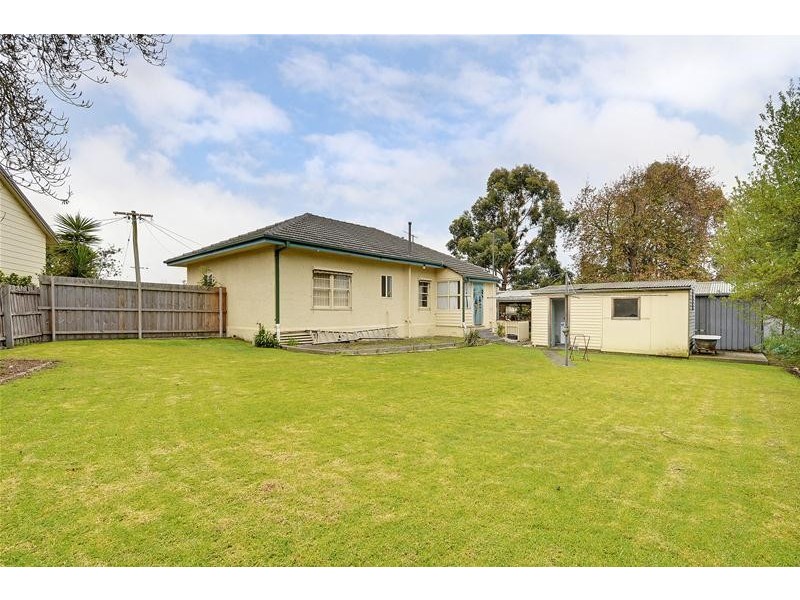 2 Barker Crescent, Traralgon VIC 3844