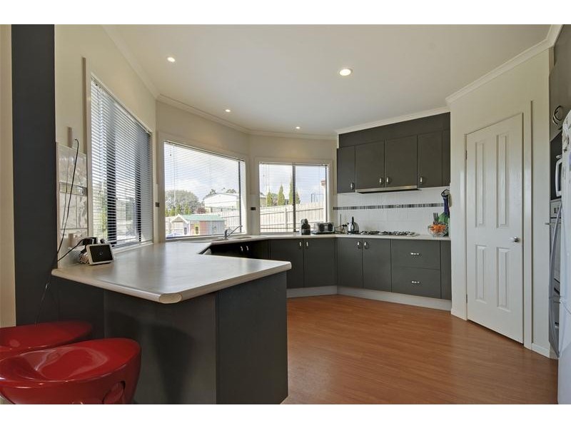 33 Fairway Drive, Traralgon VIC 3844