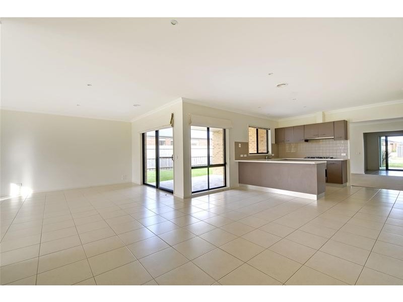 8 Donegal Avenue, Traralgon VIC 3844