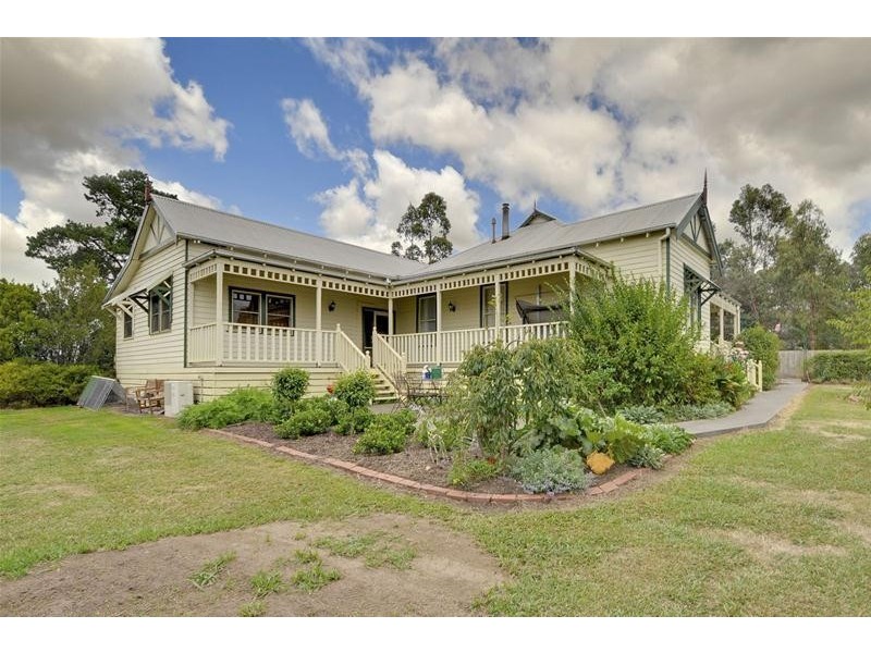 35 Kyandra Drive, Tyers VIC 3844