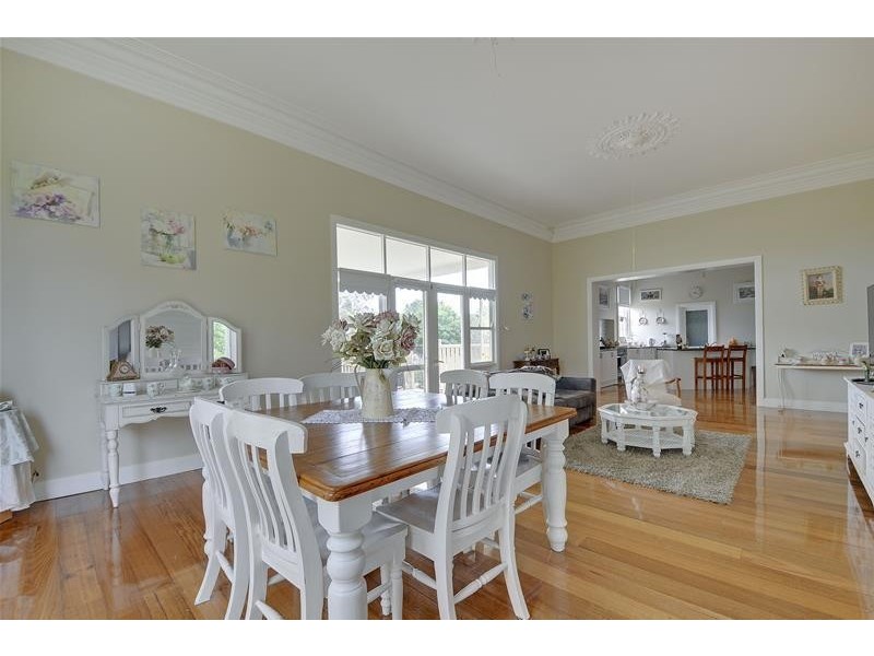 21 Hedges Avenue, Traralgon VIC 3844