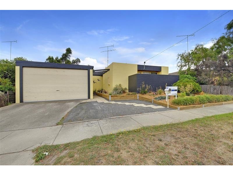 35 Glenview Drive, Traralgon VIC 3844