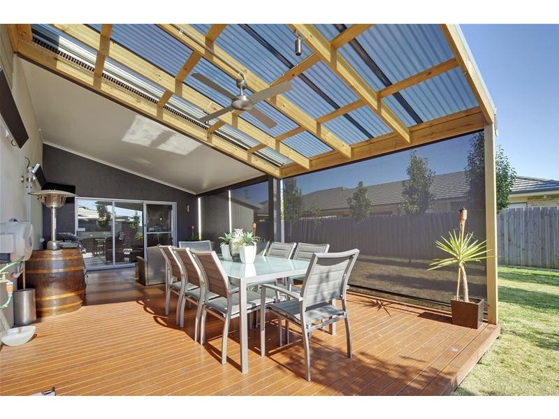 1 Hammersmith Circuit, Traralgon VIC 3844