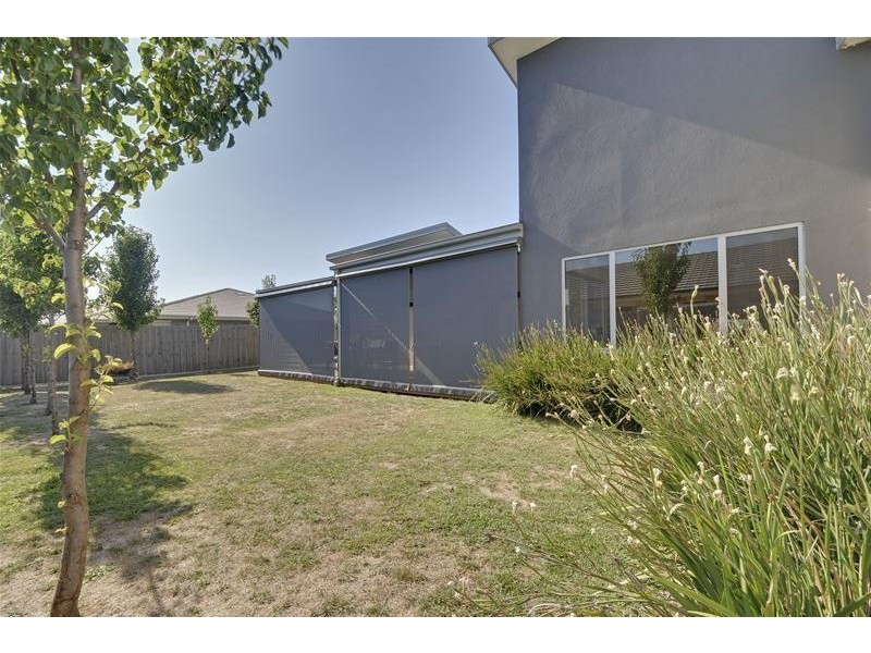 1 Hammersmith Circuit, Traralgon VIC 3844