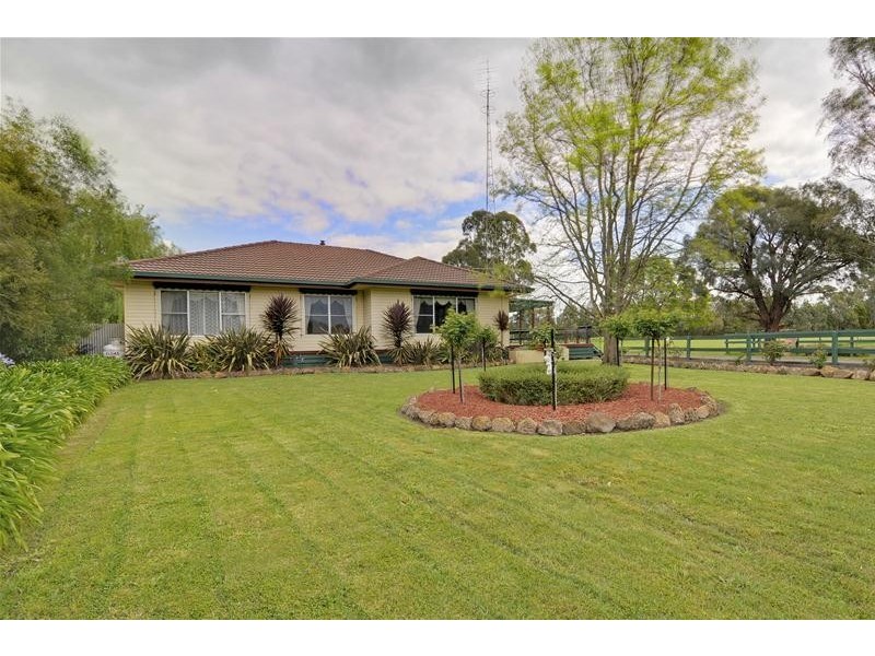 695 Traralgon Maffra Road, Glengarry VIC 3854