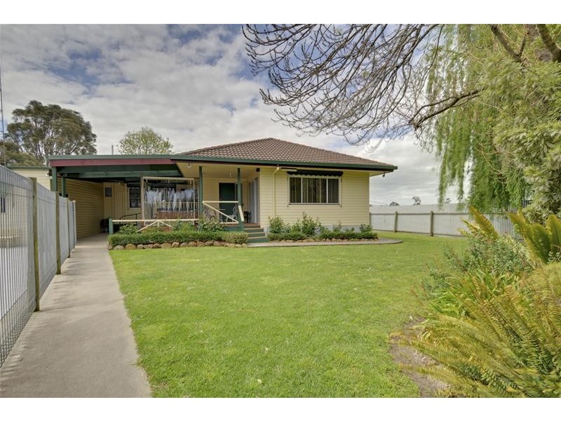 695 Traralgon Maffra Road, Glengarry VIC 3854