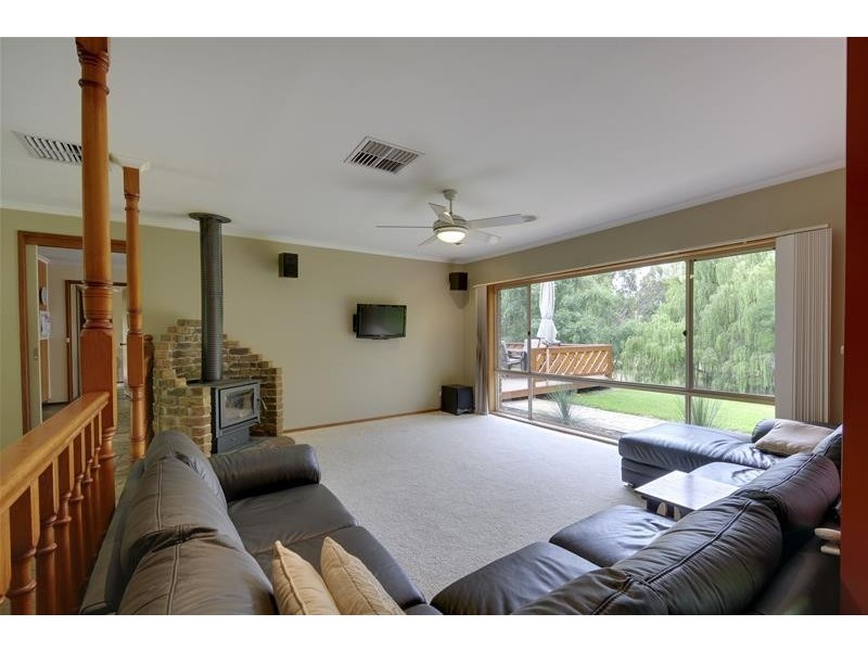 44 Tania Parade, Traralgon South VIC 3844