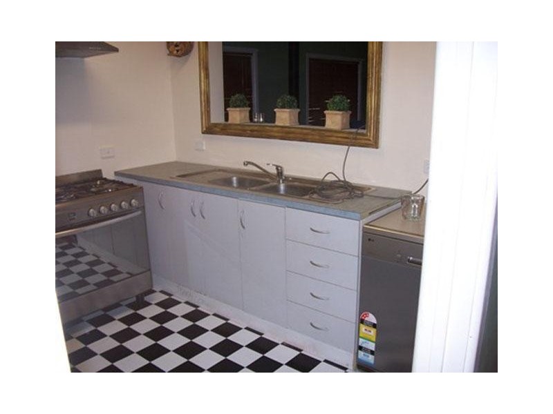 16 Polden Crescent, Morwell VIC 3840