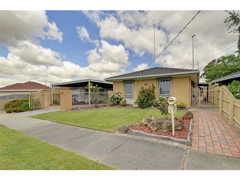 3 Douglas Parade, Traralgon VIC 3844