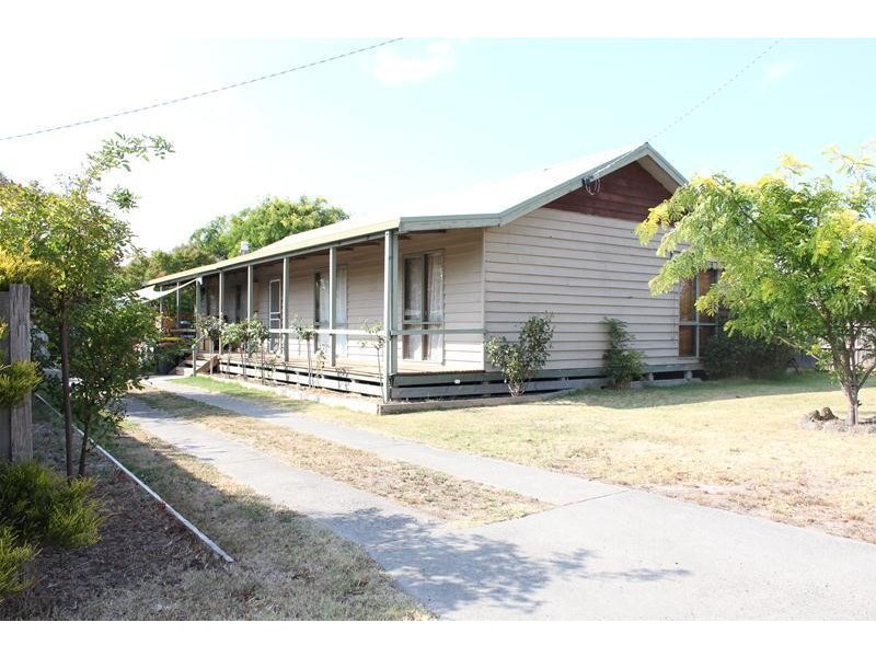 60 Traralgon Maffra Road, Glengarry VIC 3854