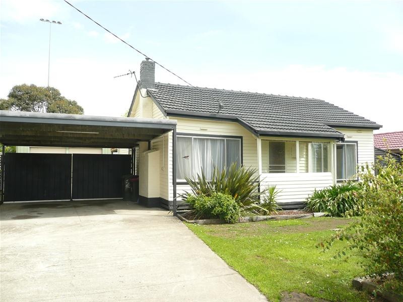 27 Gilmour Street, Traralgon VIC 3844