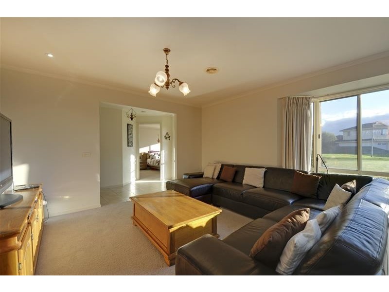 6 Lachlan Close, Traralgon VIC 3844