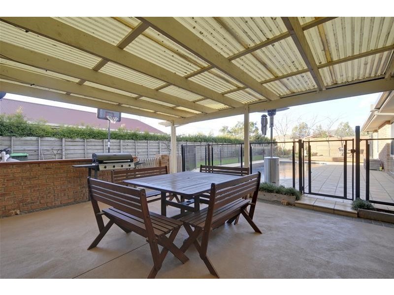 6 Lachlan Close, Traralgon VIC 3844