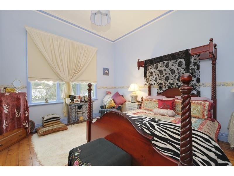 15 Railway Street, Cowwarr VIC 3857