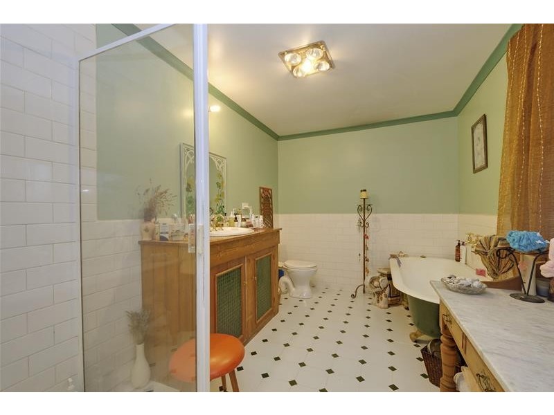 15 Railway Street, Cowwarr VIC 3857