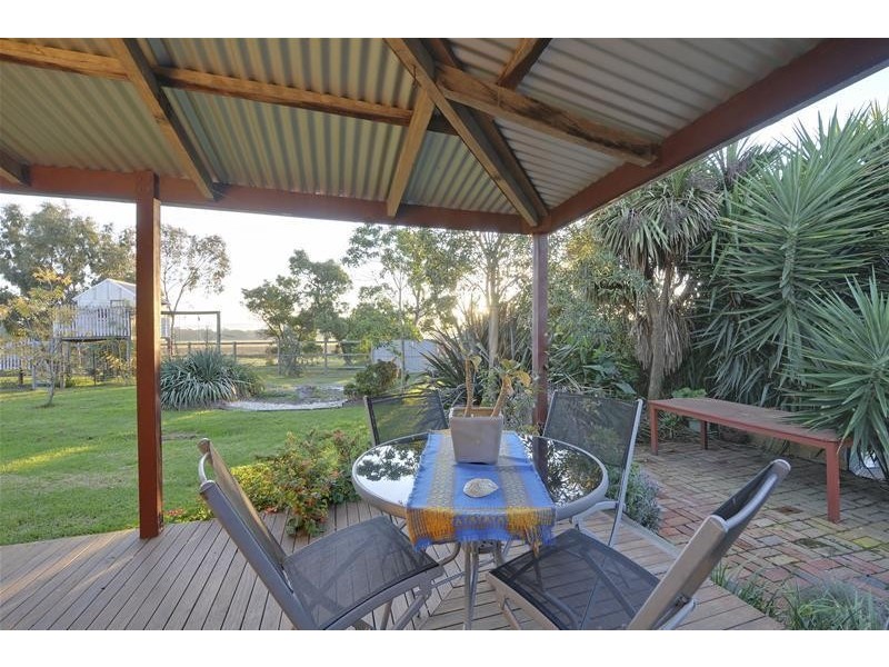 15 Railway Street, Cowwarr VIC 3857