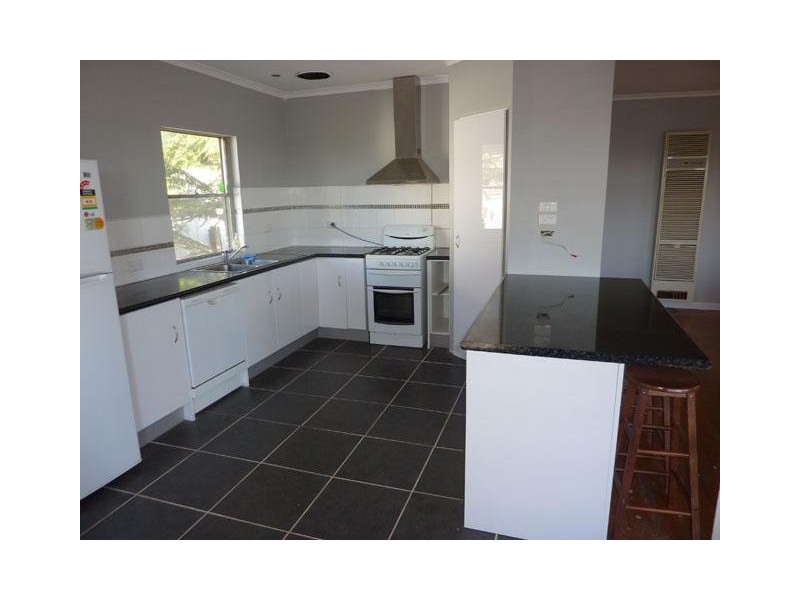 44 McMillan Street, Morwell VIC 3840