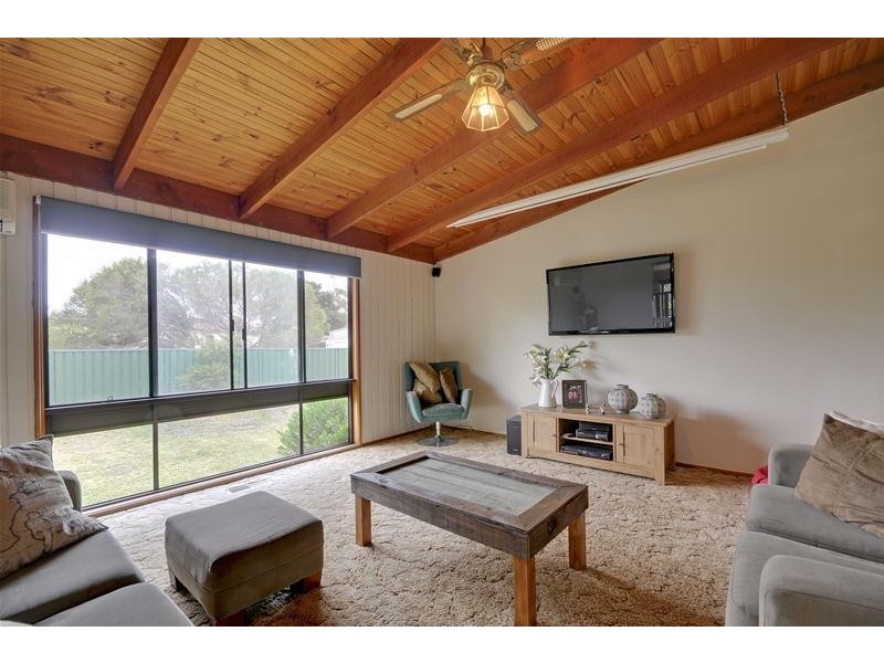 37 Mackay Street, Rosedale VIC 3847