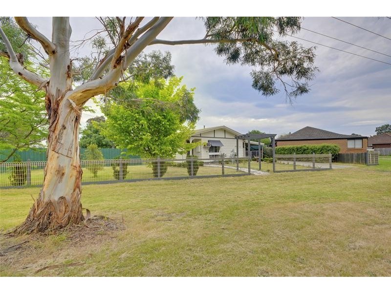 37 Mackay Street, Rosedale VIC 3847