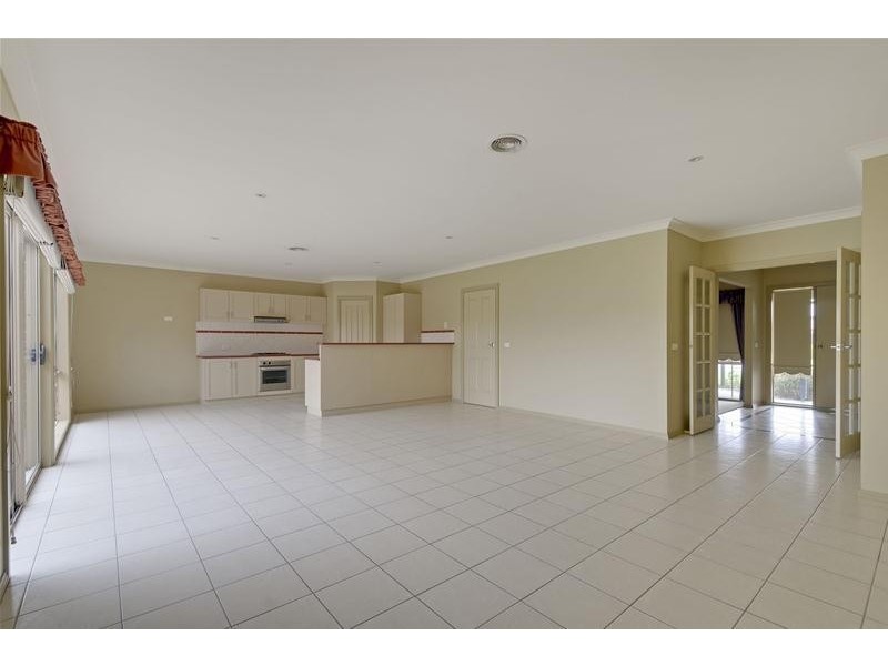 2 Bass Court, Traralgon VIC 3844
