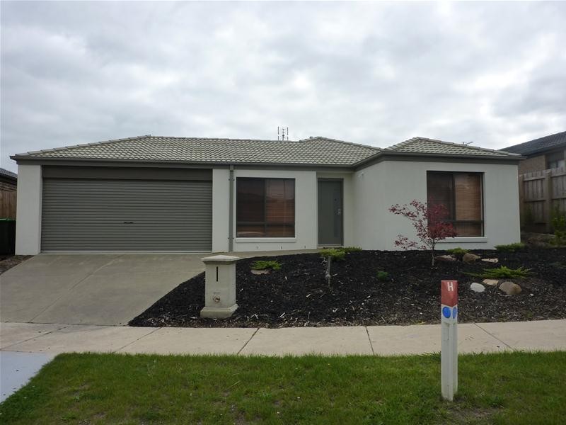 18 College Avenue, Traralgon VIC 3844