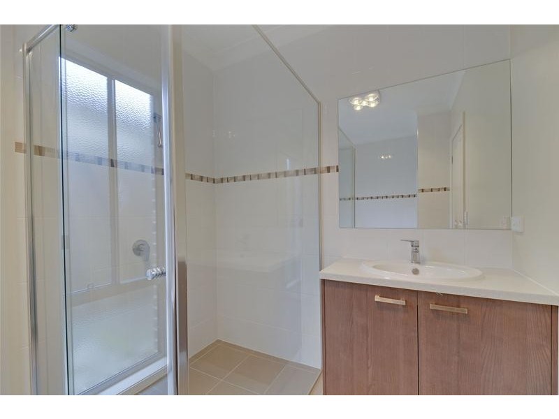 24 Roscommon Drive, Traralgon VIC 3844