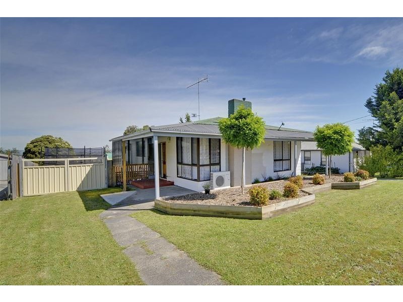33 Hyland Street, Morwell VIC 3840