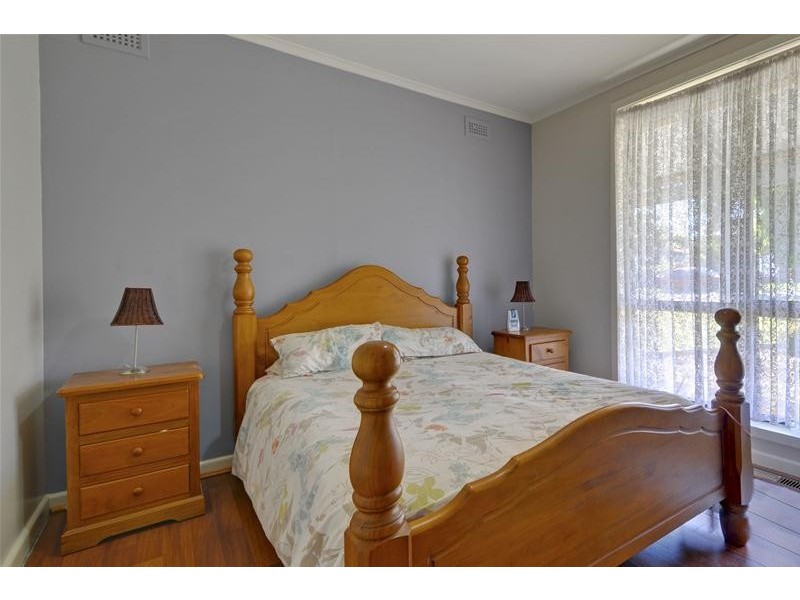 33 Hyland Street, Morwell VIC 3840