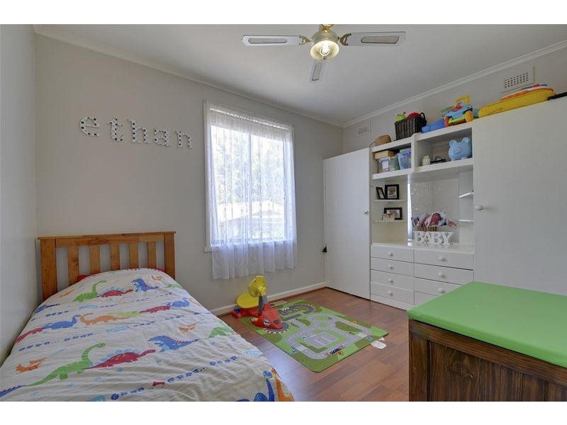 33 Hyland Street, Morwell VIC 3840