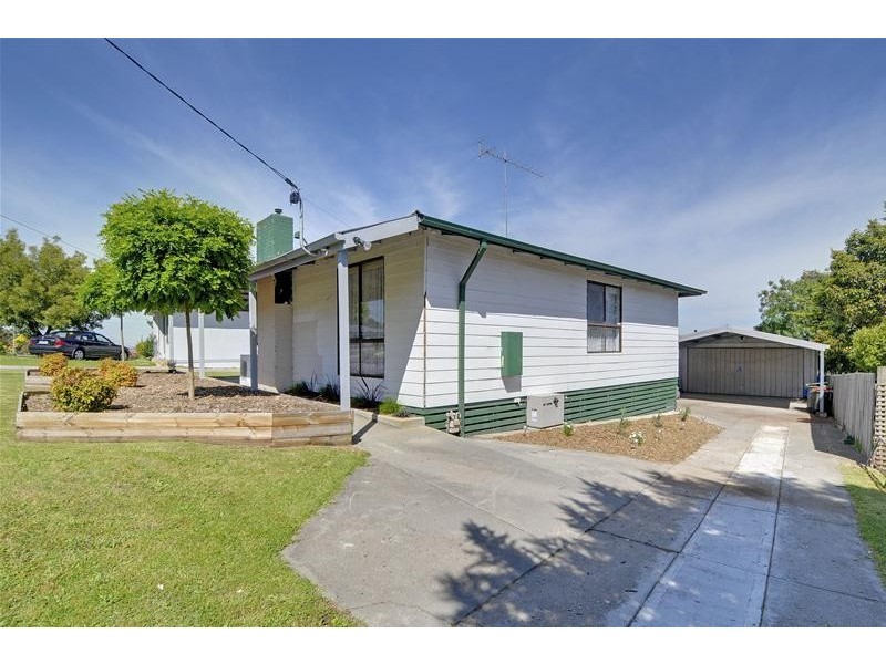 33 Hyland Street, Morwell VIC 3840