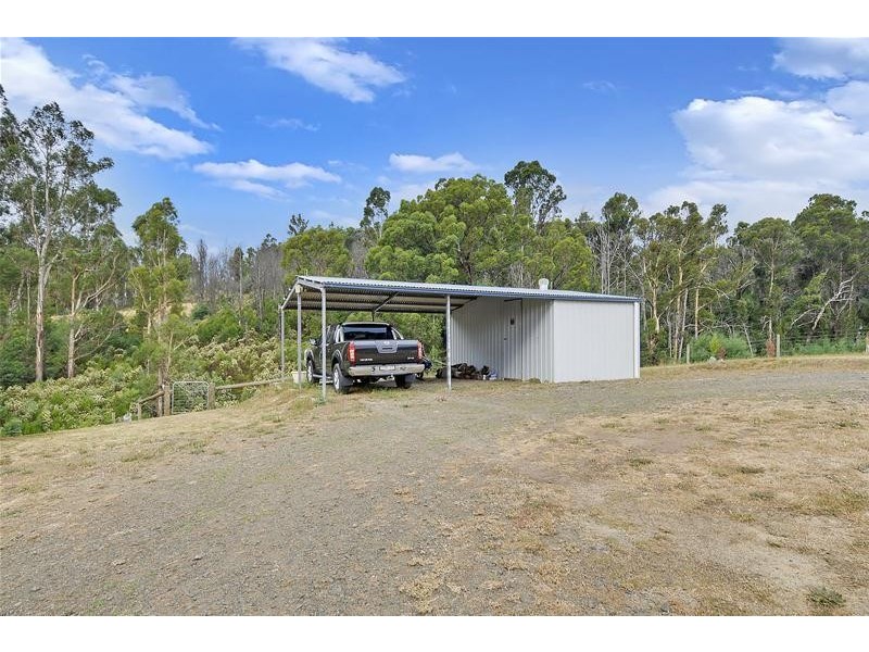 25 Factory Road, Callignee VIC 3844
