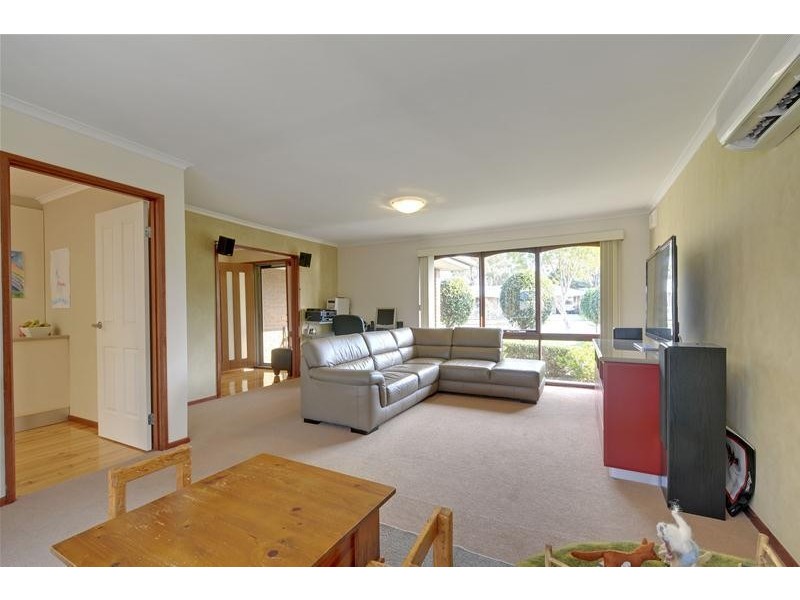 8 Sunset Place, Traralgon VIC 3844