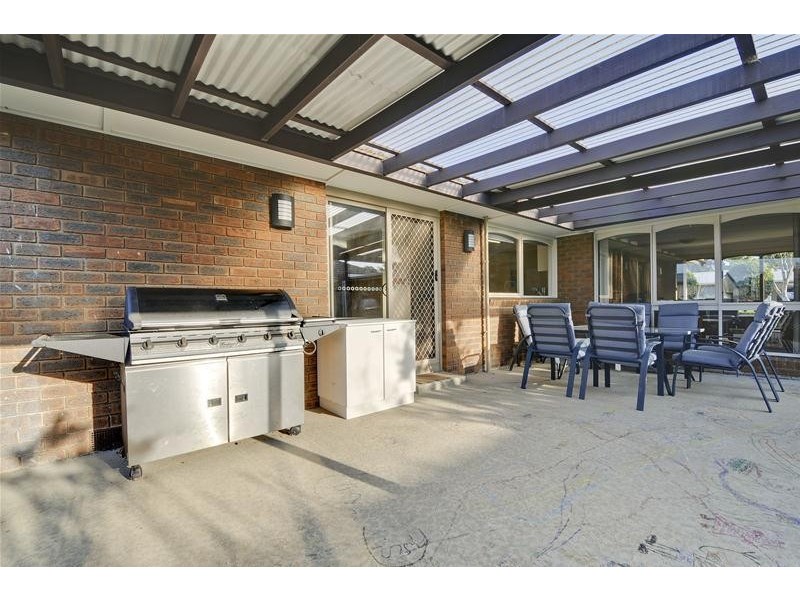 8 Sunset Place, Traralgon VIC 3844