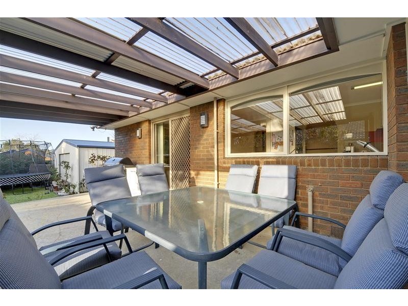 8 Sunset Place, Traralgon VIC 3844