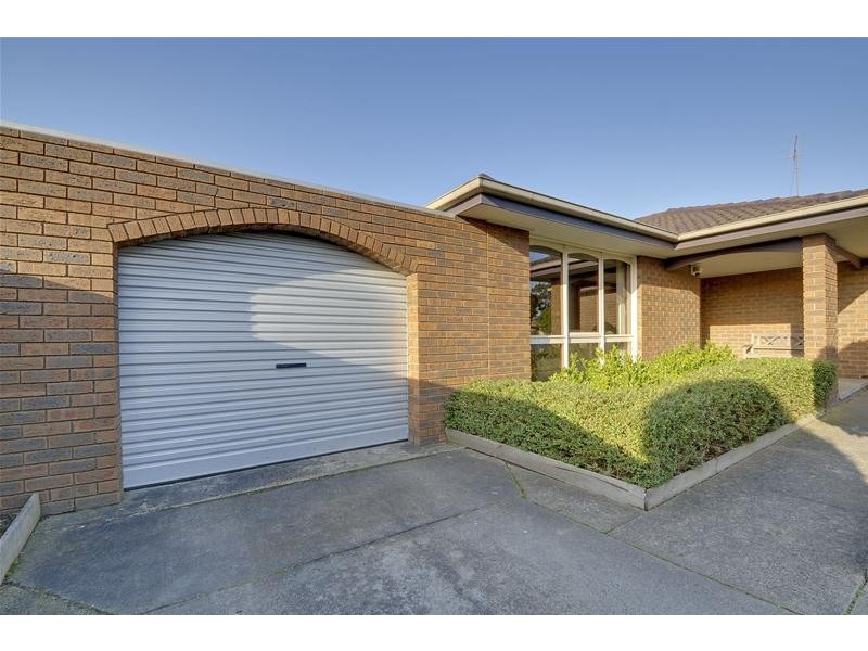 8 Sunset Place, Traralgon VIC 3844