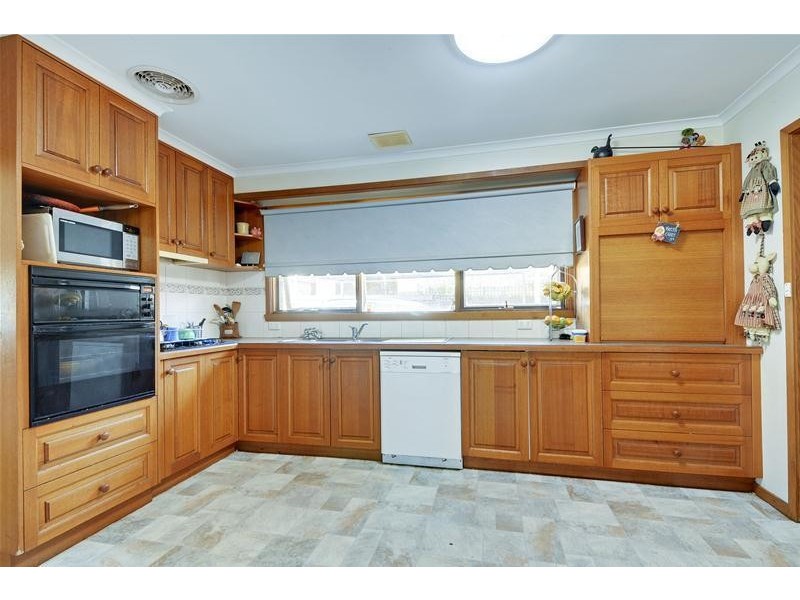 14 Canfield Crescent, Traralgon VIC 3844