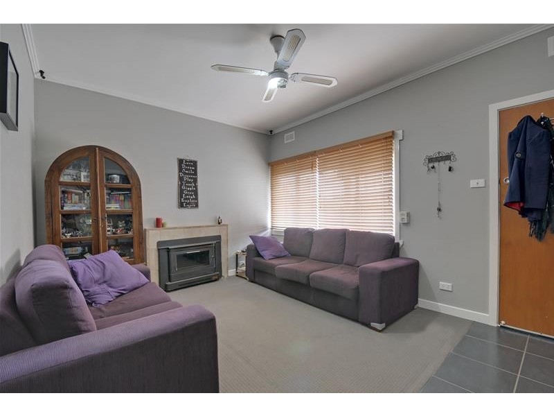 28 Ambrose Avenue, Traralgon VIC 3844